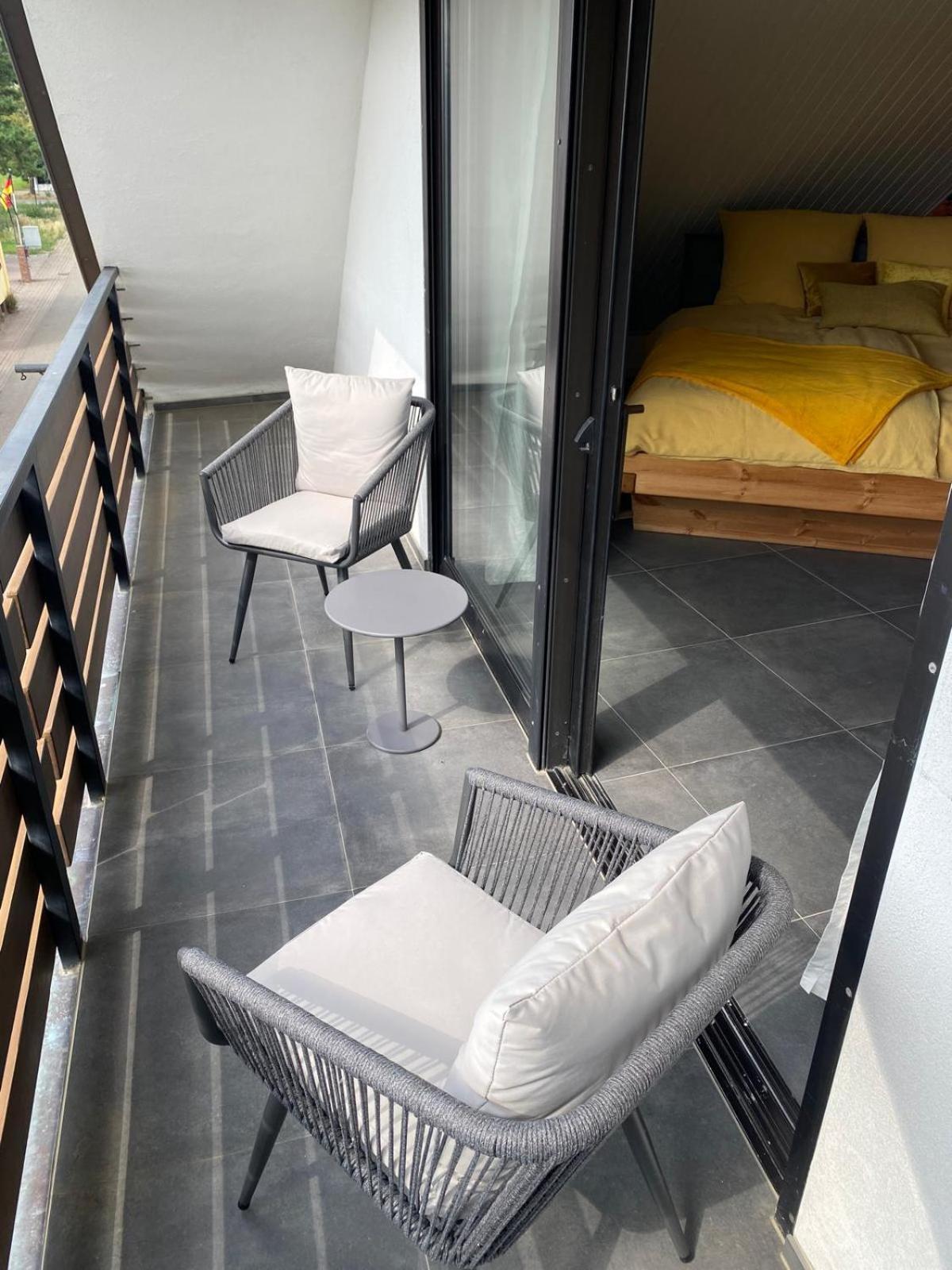 Bienenstock Apartment Venningen Exterior foto