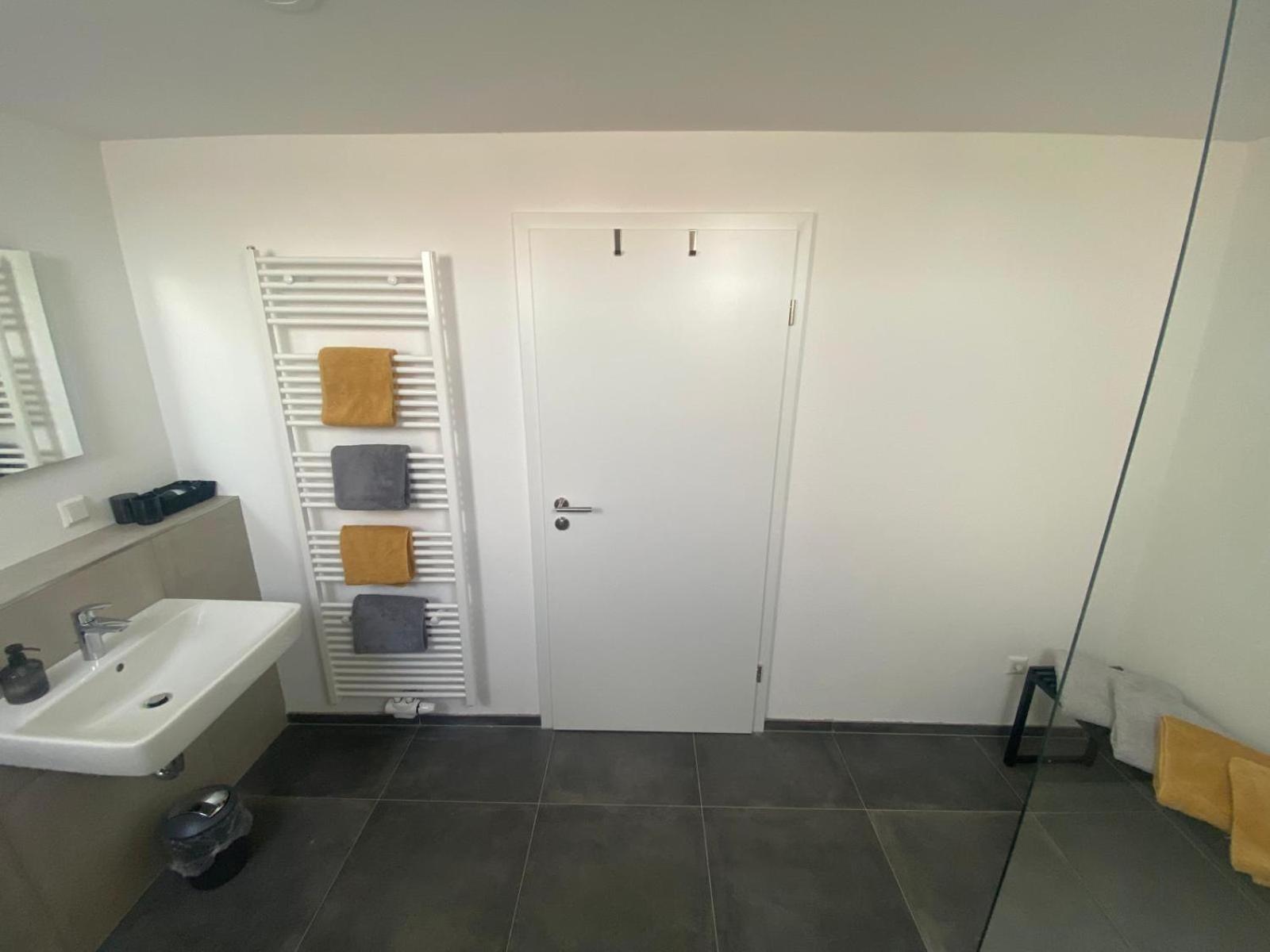 Bienenstock Apartment Venningen Exterior foto